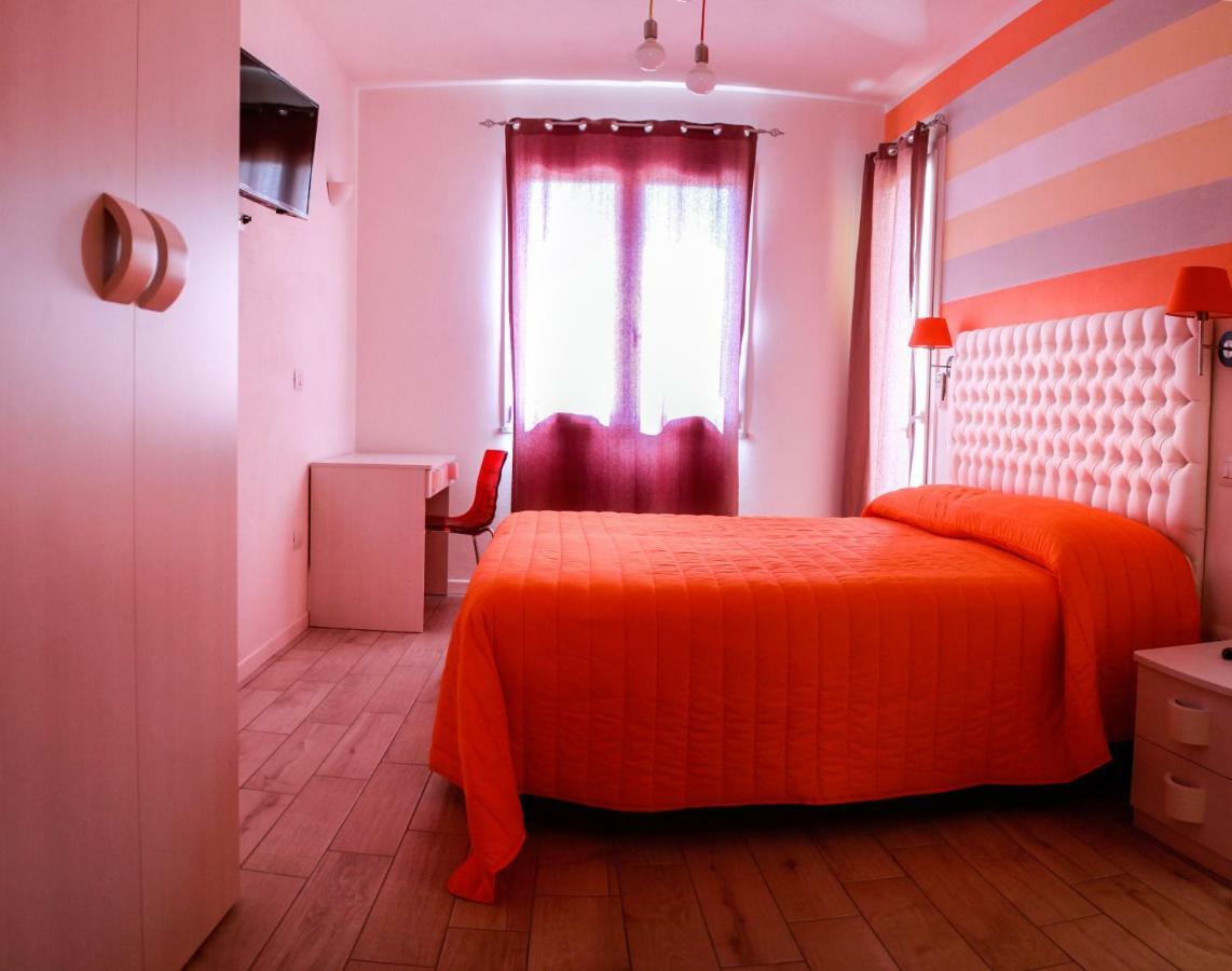 B&B L'Arcobaleno Pula Dış mekan fotoğraf